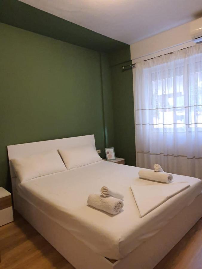 Heris'S Apartment Тирана Екстериор снимка